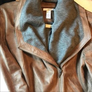 ASTARS Savannah Vegan Leather Jacket - Size S-EUC!